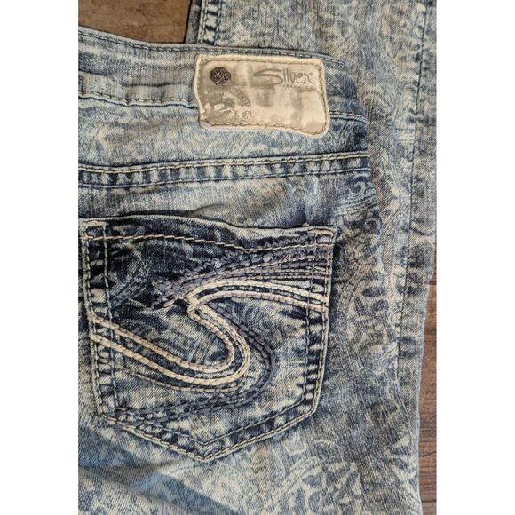 Silver Jeans Co. Aiko Capri W26 Light Wash Patterned Denim - Picture 4 of 6